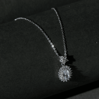 Silver Zircon Jewelry with AD Pendant Necklace