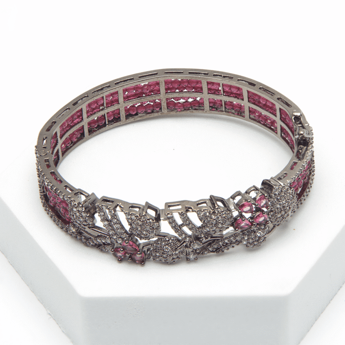 Beautiful Pink Rhinestone Crystal Stretch Bracelet