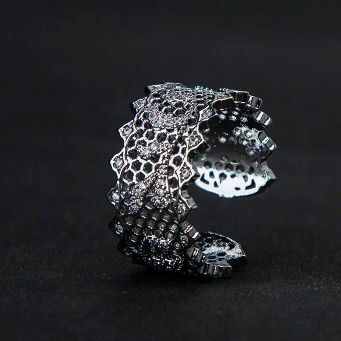 Retro Art Hollow Zircon Flower Rhodium Plated Ring