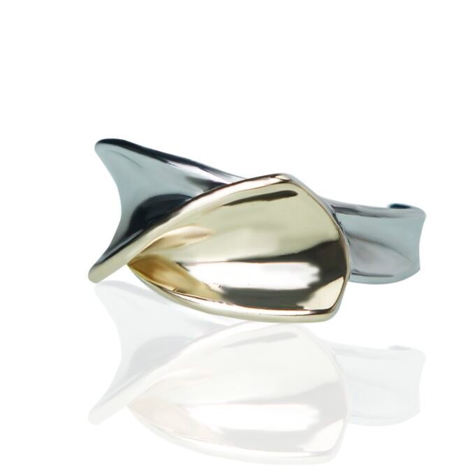 Dual Tone Gold & Silver Bow Finger Ring