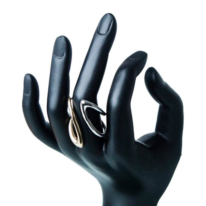 Dual Color Metal Twist Loop Finger Ring