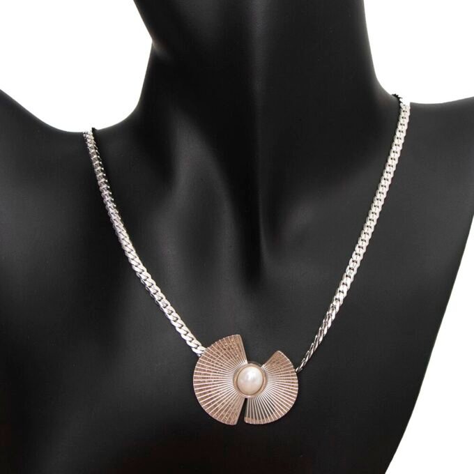 Rhodium Plated Pearl Pendant Fan Collar Necklace