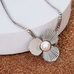Rhodium Plated Pearl Pendant Collar Necklace